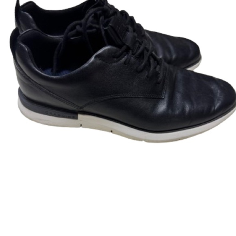 Cole Haan Men's Black Shoes size 8 very comfortable lightly used